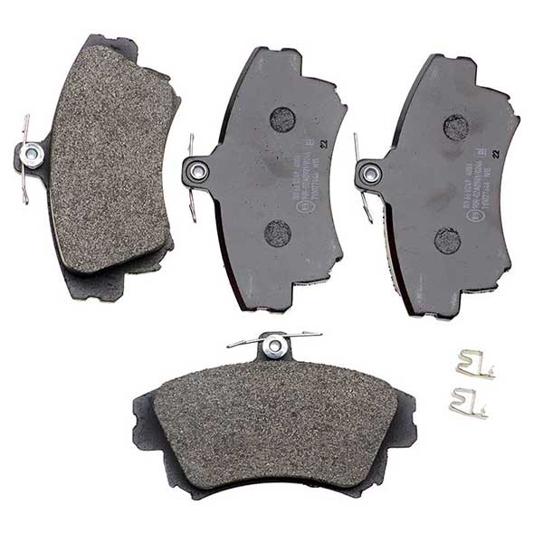 Eicher Premium Front Brake Pads Volvo S40 / V40 Mitsubishi Carisma (95-) | Euro Car Parts