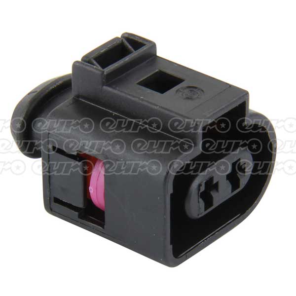 VM connector housing mybe required for washer pump 48877001