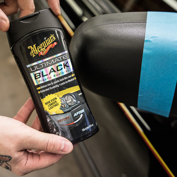 Meguiars Ultimate Black Plastic Restorer 355ml