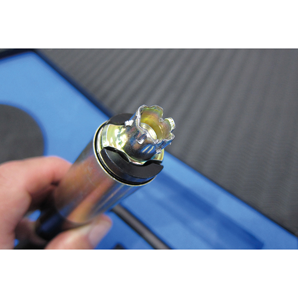 E-Z RED Roll Pin Remover For Clutch Cylinders (PPT13